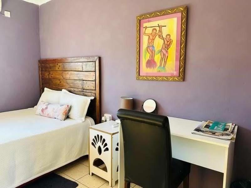 Birdville Bnb Guest House Gaborone Exterior foto